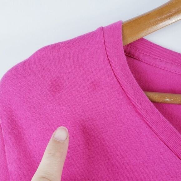 Lane Seven Lips Kiss Bright Neon Pink Graphic 1980's Style 80's Theme T Shirt XL - Picture 6 of 6